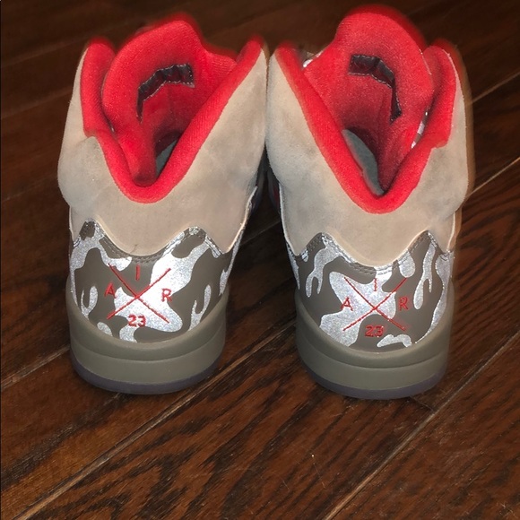 Jordan 5 Retro P51 Camo - Picture 2 of 4